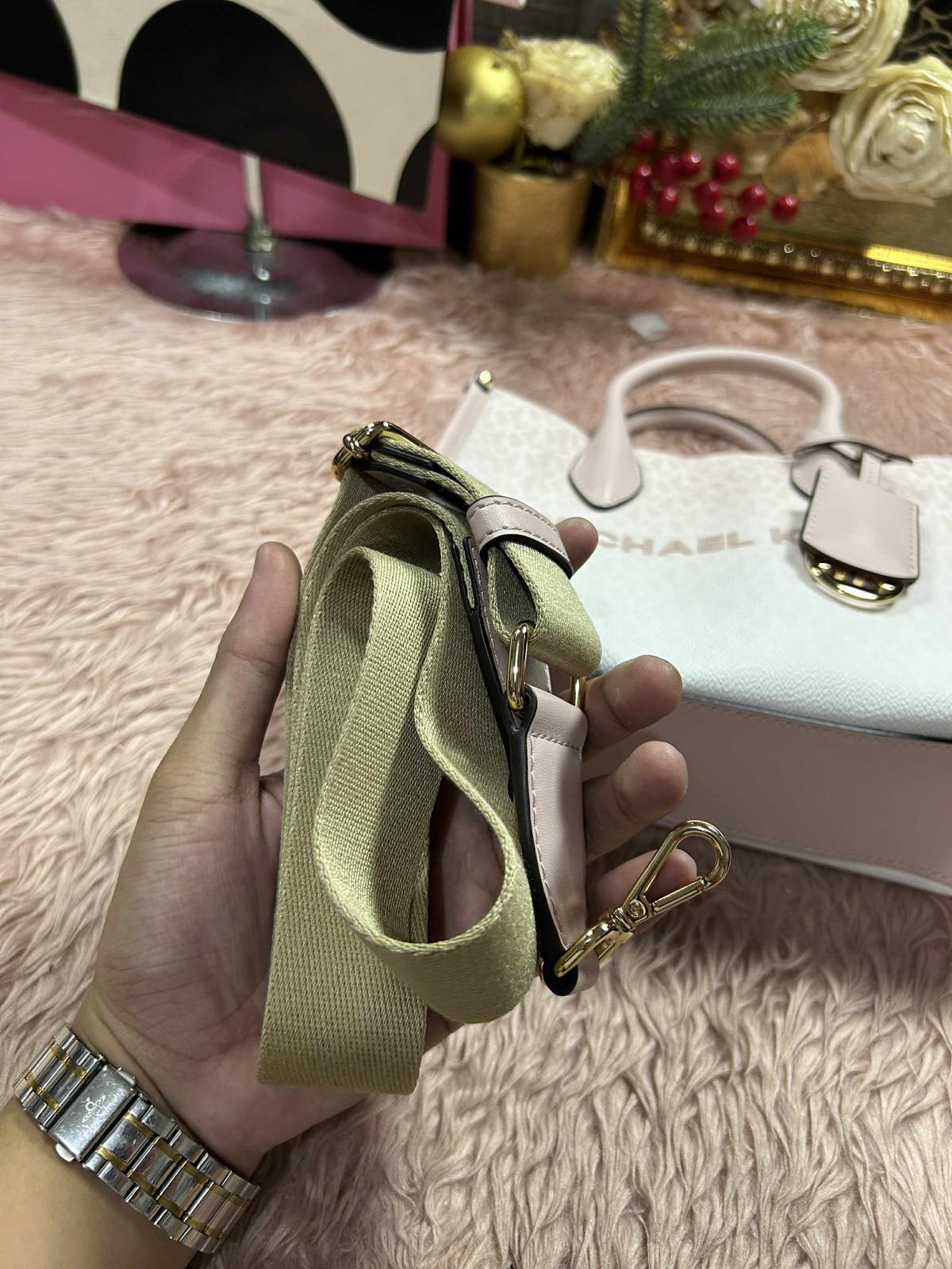 ORIG & IMPORTED MK Mirella Small Ombré Signature Logo Crossbody Pink Bag