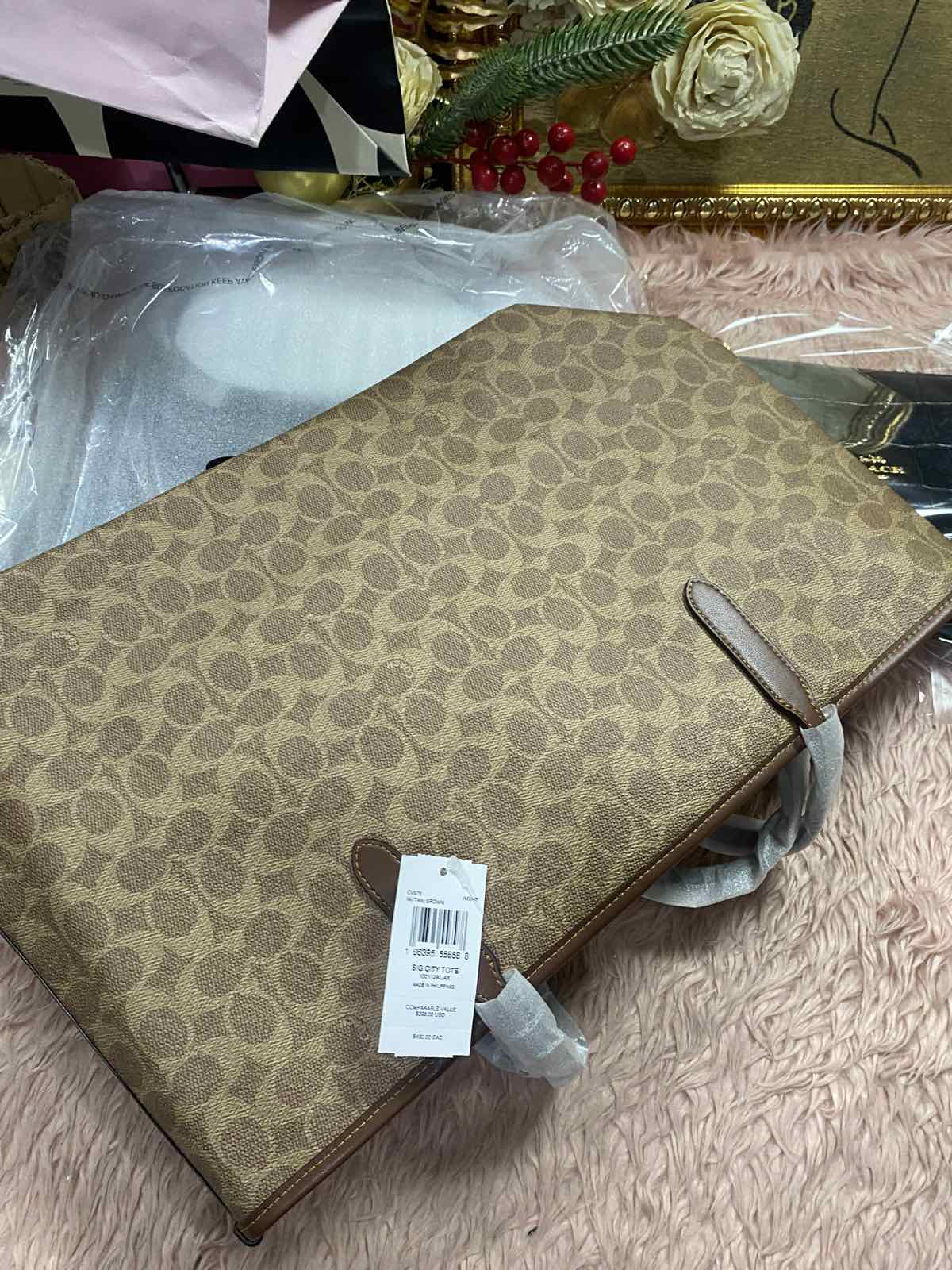 ORIG & IMPORTED Coach City Tote Large Bag In Signature Canvas Khaki Brown