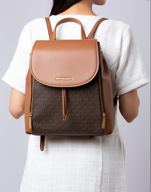 AUTHENTIC/ORIGINAL Preloved Michael Kors Phoebe Medium Backpack Drawstring School Bag Brown