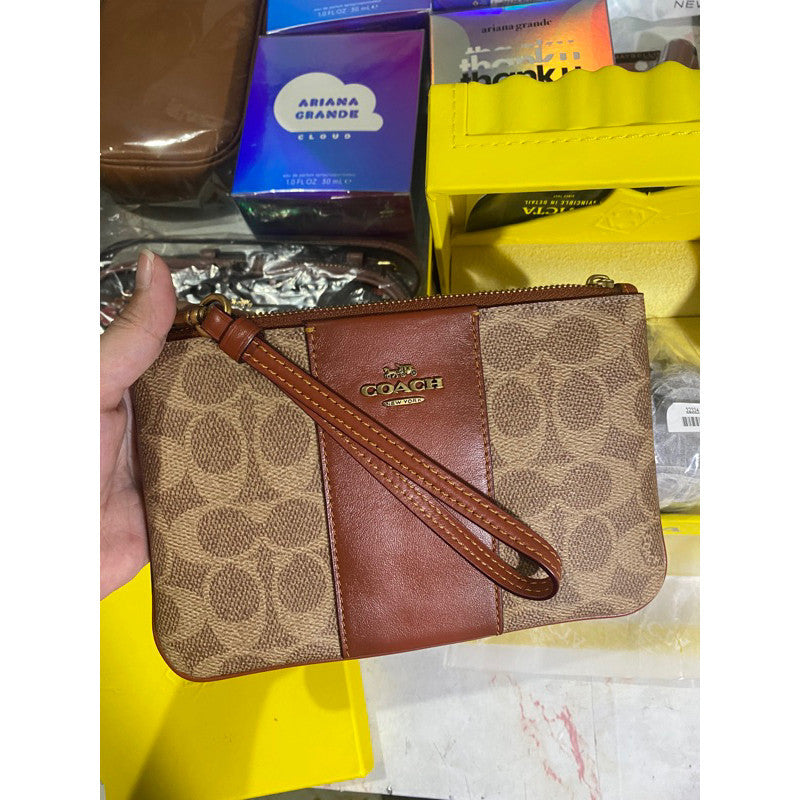 SALE AUTHENTIC COACH Large Tan Wristlet Retail Wallet 100 ORIGINA Grandeur Store