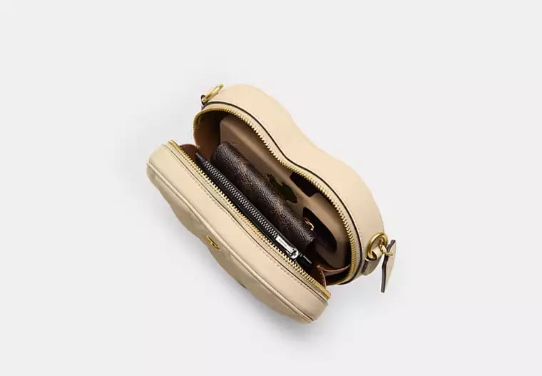 AUTHENTIC/ORIGINAL COACH Heart Crossbody Bag With Quilting