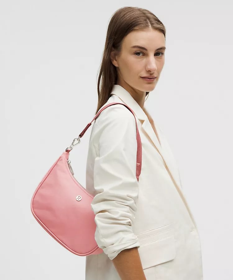 AUTHENTIC/ORIGINAL LuluLemon City Essentials Small Shoulder Bag 3L - Deco Pink