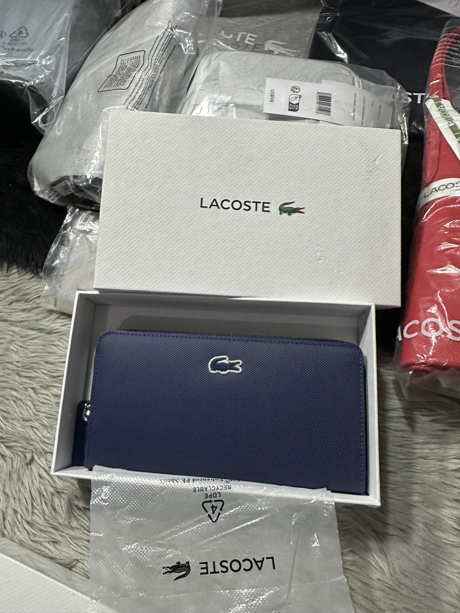 AUTHENTIC/ORIGINAL Lacoste Concept 12 Card Zip Long Wallet Pink Beige