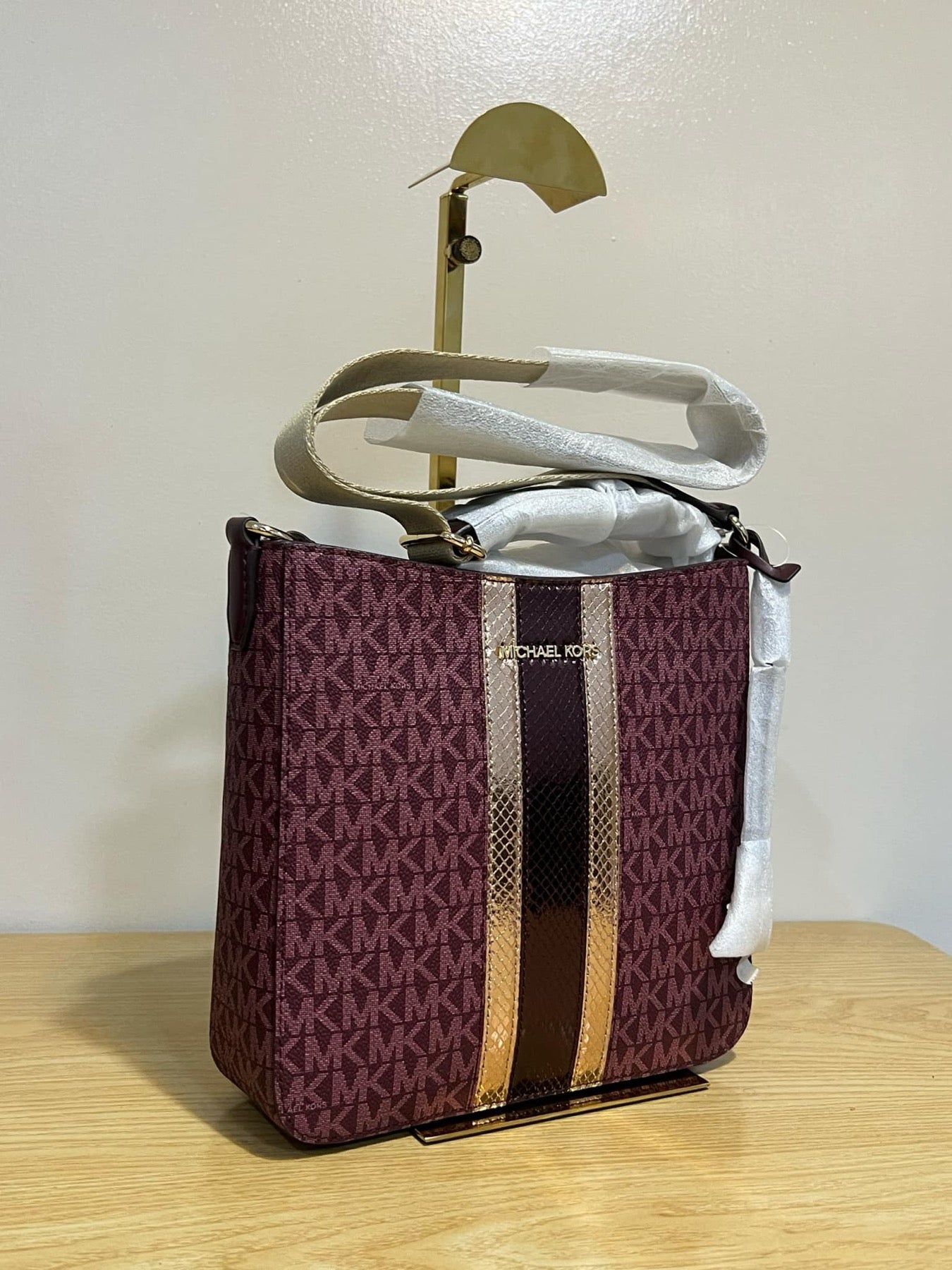 AUTHENTIC/ORIGINAL MK Jet Set Travel Small Messenger Crossbody Bag in Rogue Sombre Pink