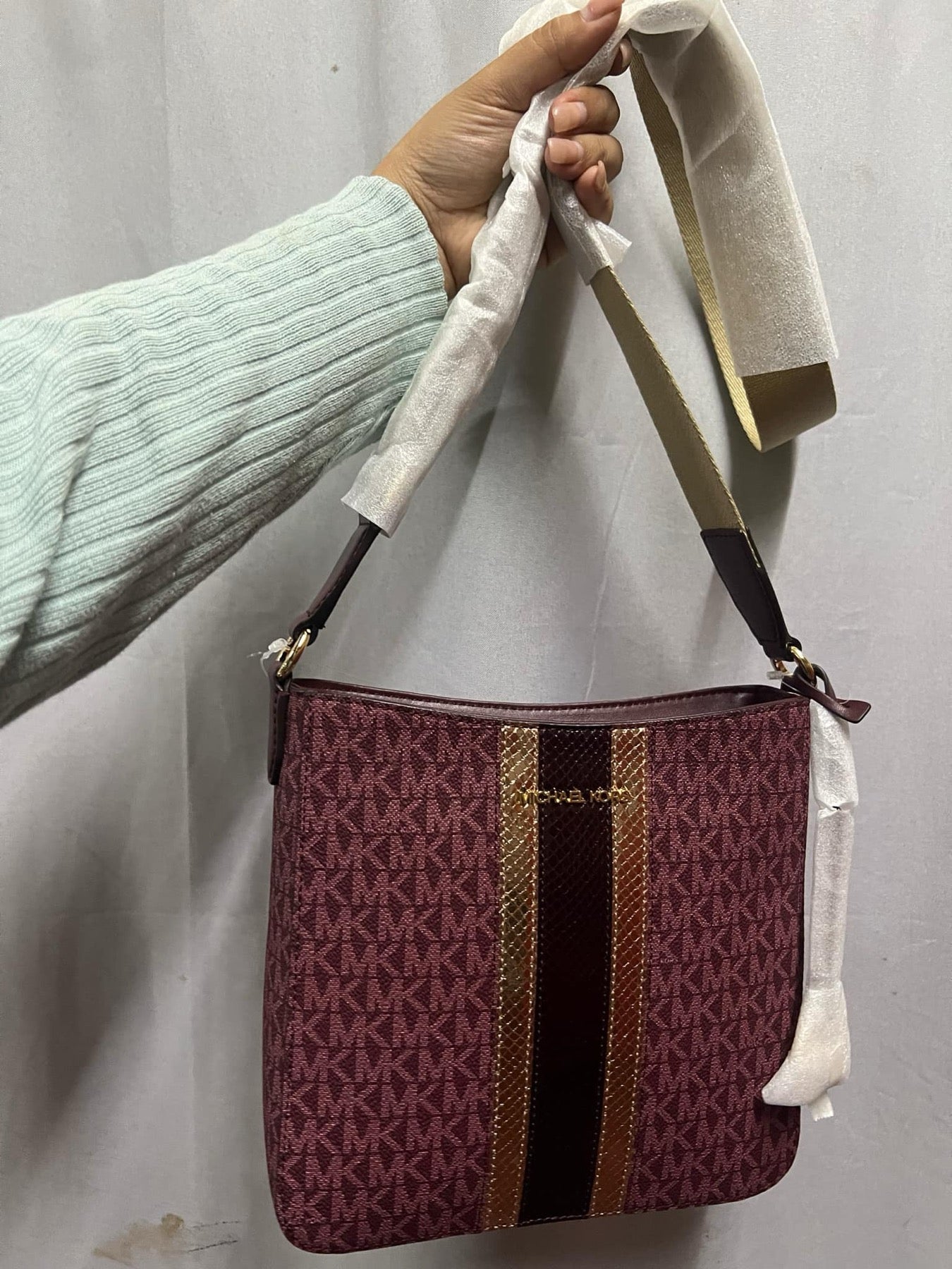 AUTHENTIC/ORIGINAL MK Jet Set Travel Small Messenger Crossbody Bag in Rogue Sombre Pink