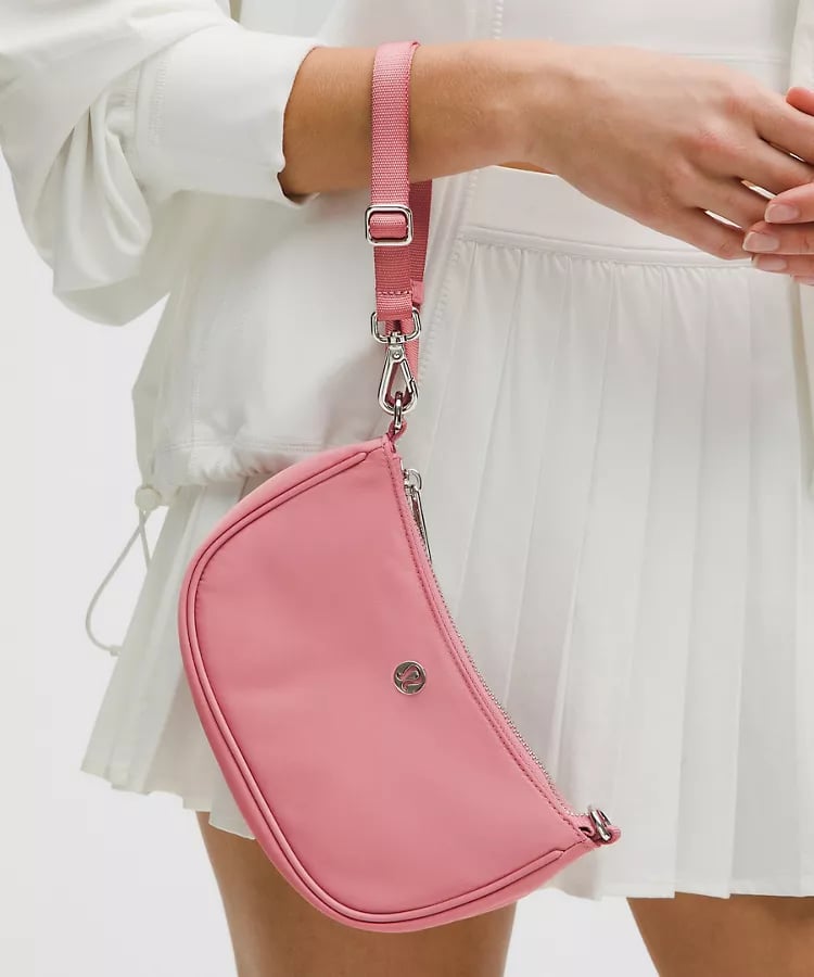 AUTHENTIC/ORIGINAL LuluLemon City Essentials Mini Shoulder Bag 1L