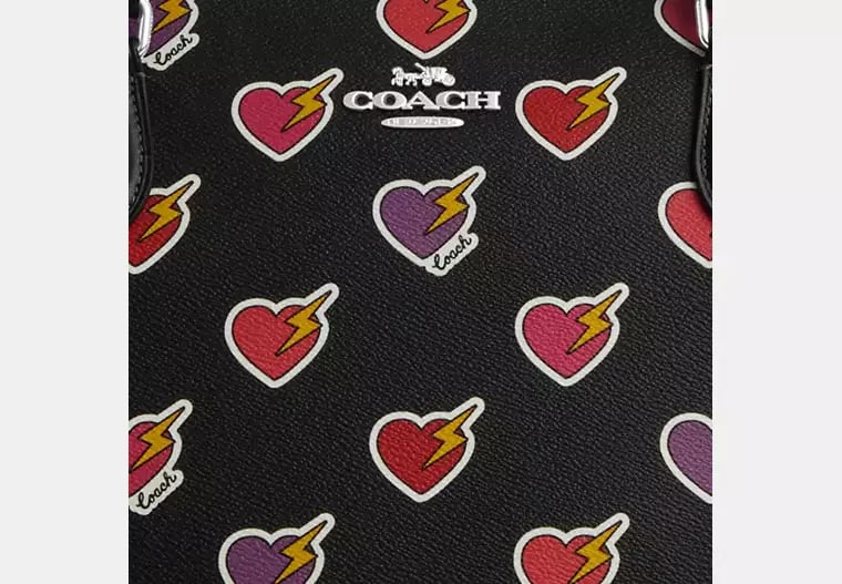 AUTHENTIC/ORIGINAL COACH Gallery Tote Bag With Heart Bolt Print