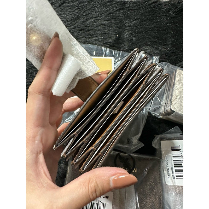 SALE! ORIG & IMPORTED MK Jet Set Medium Logo Accordion Card Case Wallet