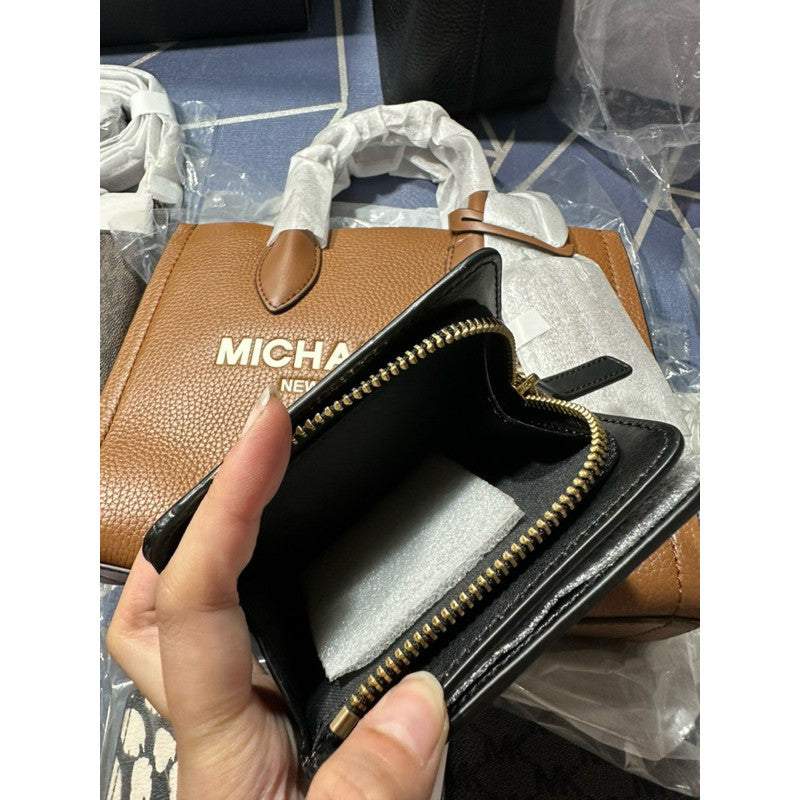 ORIG & IMPORTED MJ Logo Compact Bifold Wallet Black Multi
