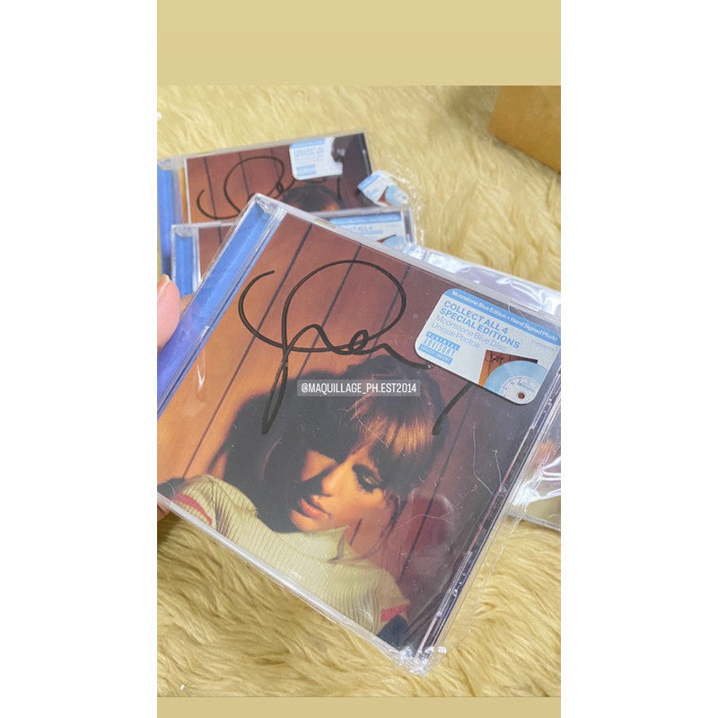 ORIG & IMPORTED Taylor Swift Midnights Moonstone Blue Edition CD with HEART Hand Signed Photo