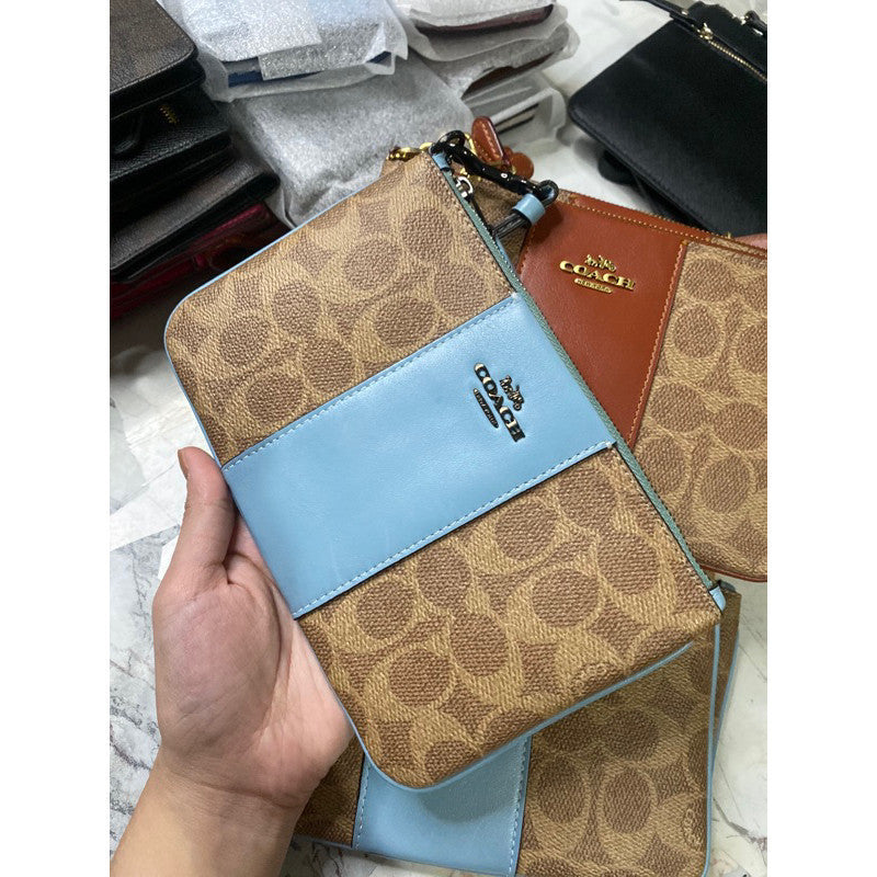 SALE! ❤️  CCH Large Tan Wristlet Retail Wallet 100% ORIG