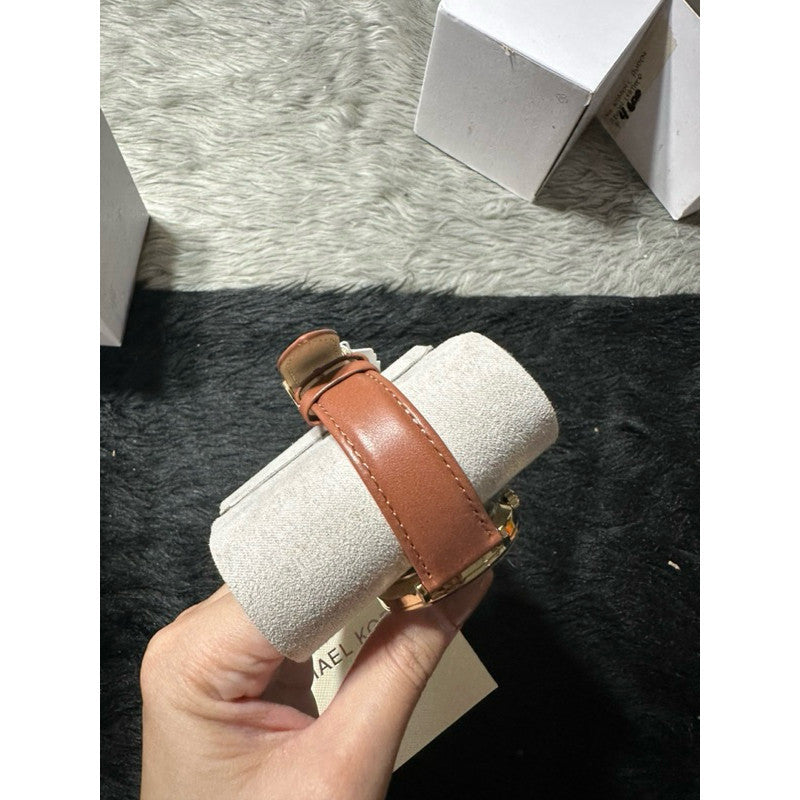 ORIG & IMPORTED MK Jayne Women Leather Brown Watch