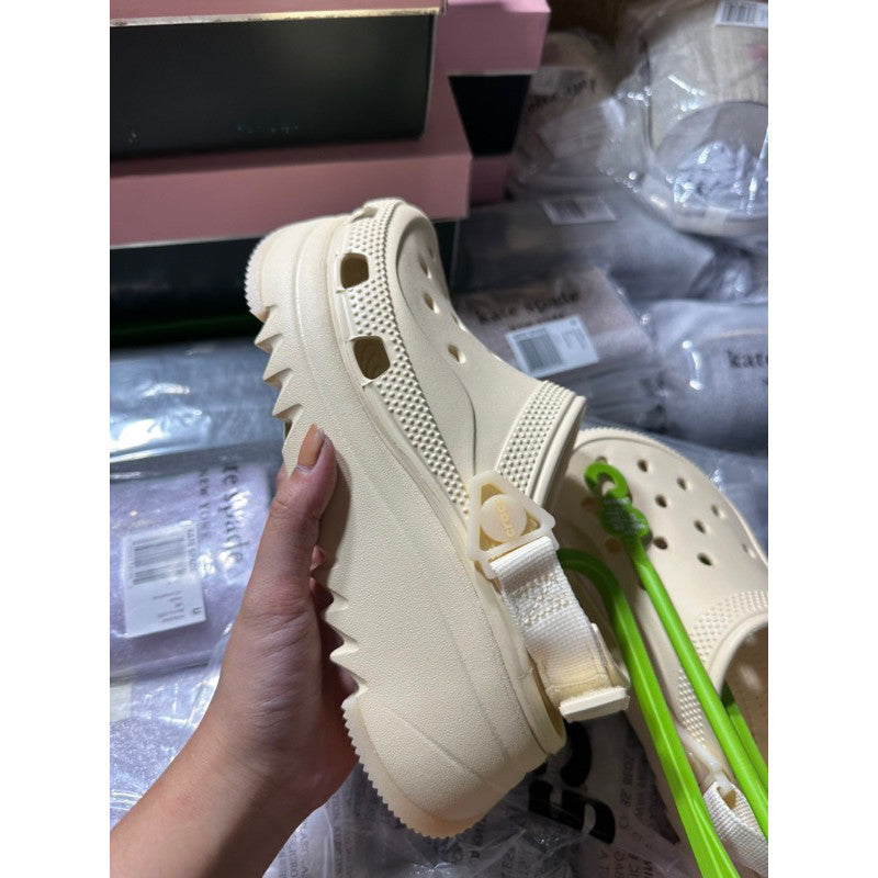 AUTHENTIC/ORIGINAL CROCS Hiker Xscape Clog in Vanilla White Size 6 Women ONLYo