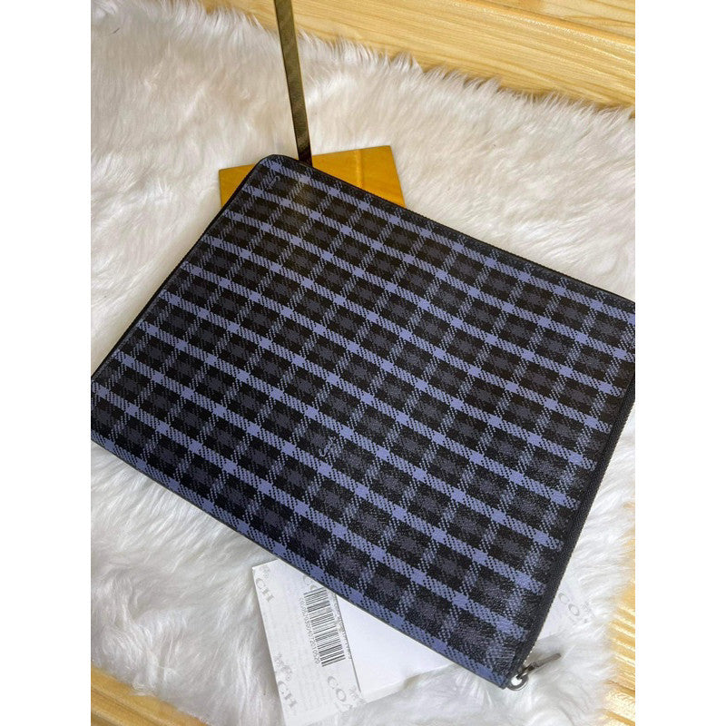 ORIG & IMPORTED CCH TECH CASE ORGANIZER IPAD SLEEVE WITH TINY CLASSIC PLAID PRINT
