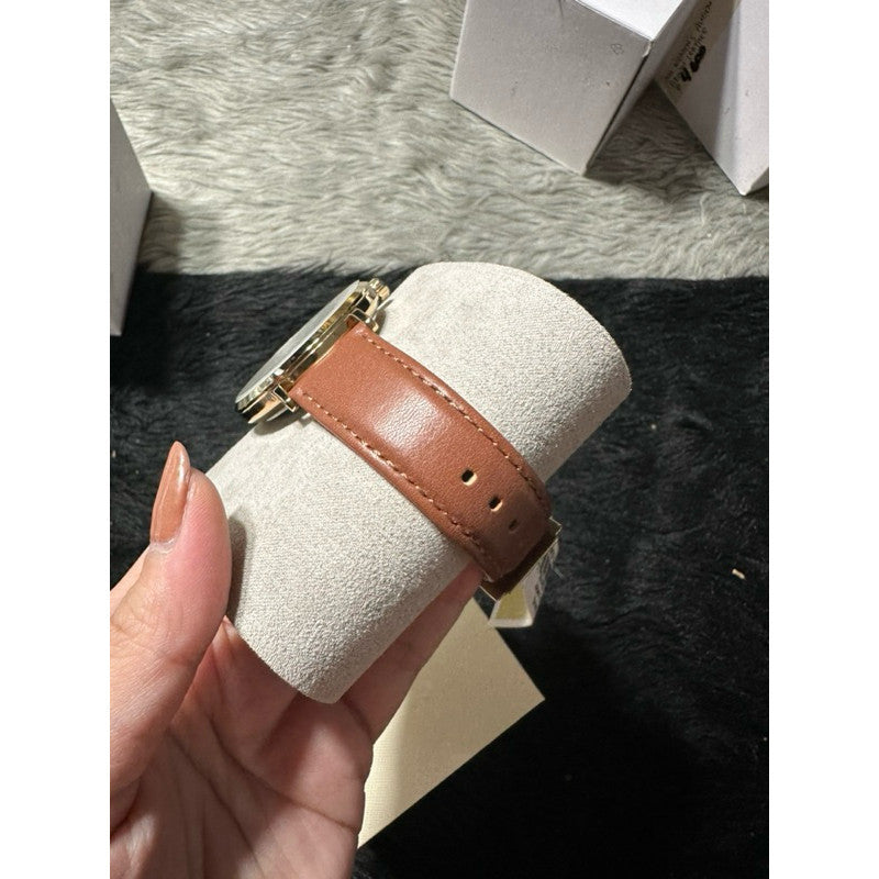 ORIG & IMPORTED MK Jayne Women Leather Brown Watch