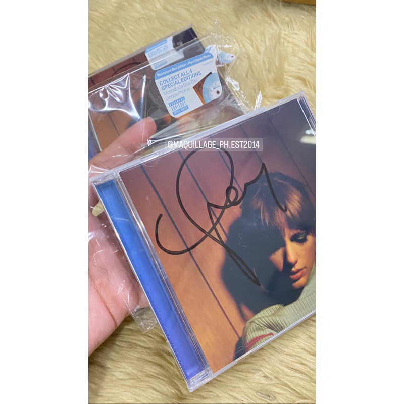 ORIG & IMPORTED Taylor Swift Midnights Moonstone Blue Edition CD with HEART Hand Signed Photo