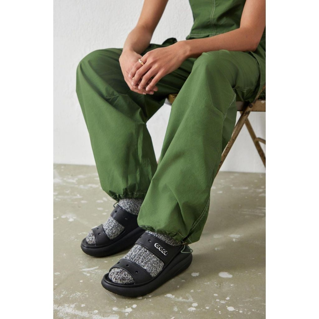 ORIG & IMPORTED CROCS CRUSH WOMEN SANDALS SLIDES IN BLACK