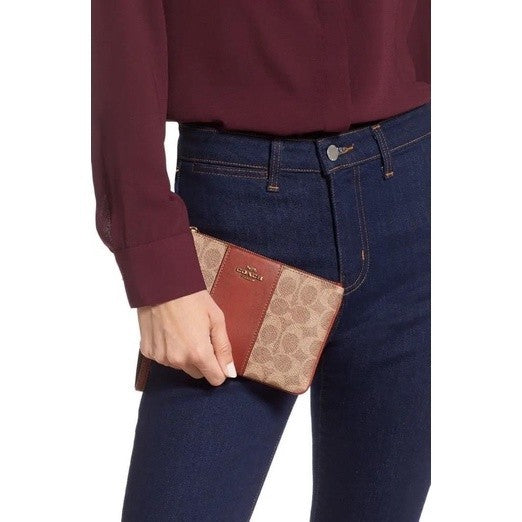 SALE! ❤️  CCH Large Tan Wristlet Retail Wallet 100% ORIG