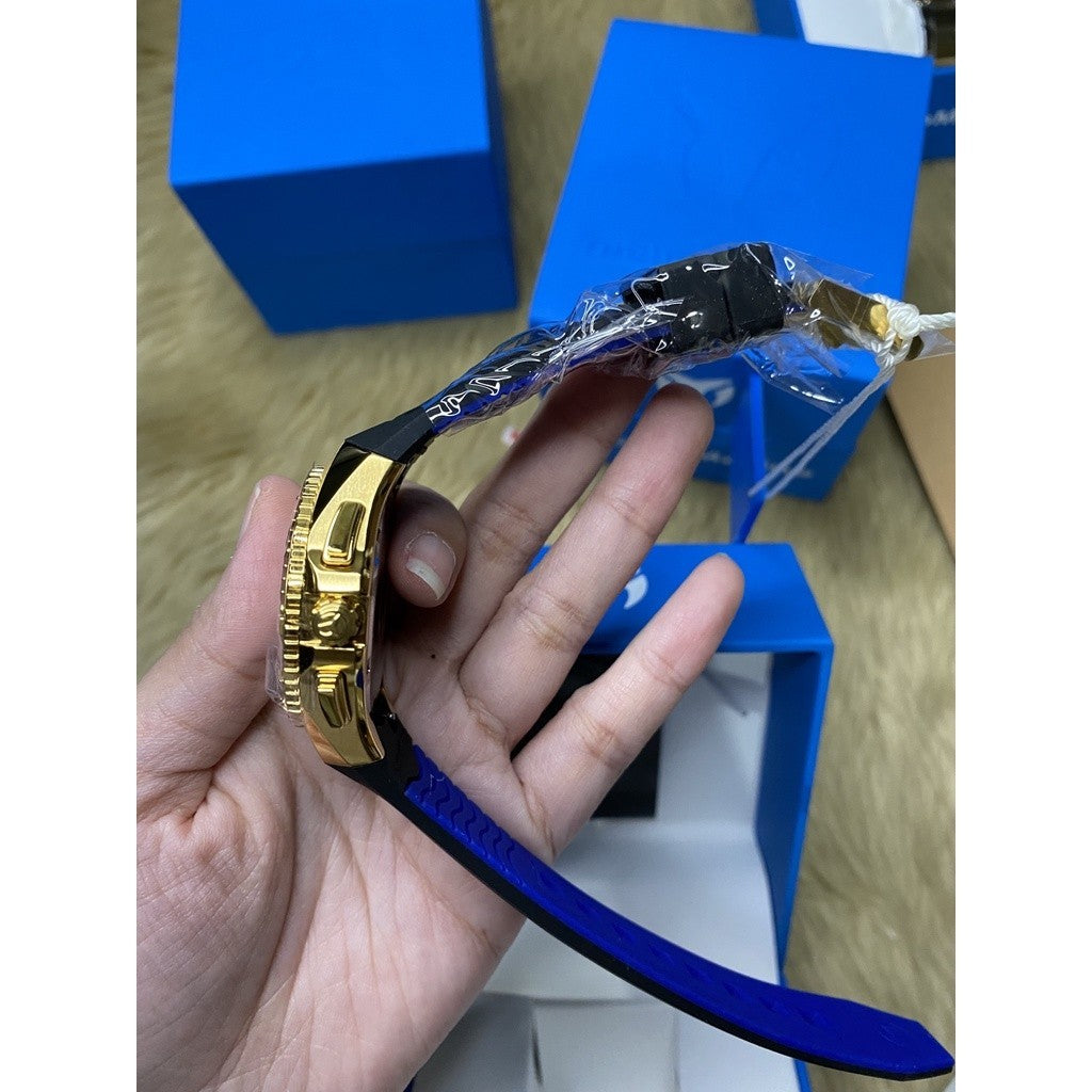 ORIG & IMPORTED TechnoMarine 218022 Manta Ocean Men's Watch Mother of Pearl & Oyster Dial - 40mm
