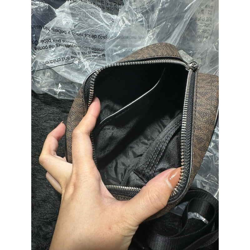 ORIG & IMPORTED MK Jet Set Oval Small Crossbody Bag Black