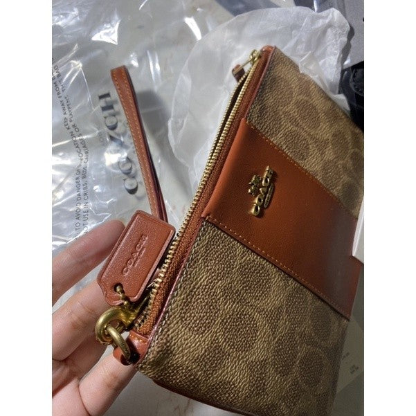 SALE! ❤️  CCH Large Tan Wristlet Retail Wallet 100% ORIG