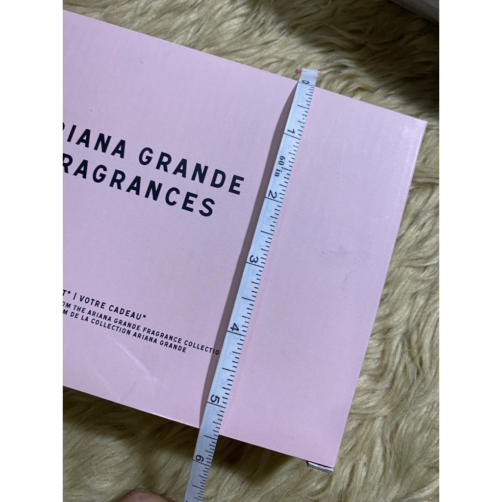 ORIG & IMPORTED ARIANA GRANDE CUSTOM PLATE FROM MOD FRAGRANCE COLLECTION