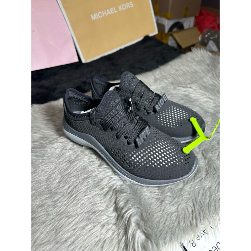 ORIG & IMPORTED Crocs Women’s LiteRide 360 Pacer Shoes in Black/Slate Grey