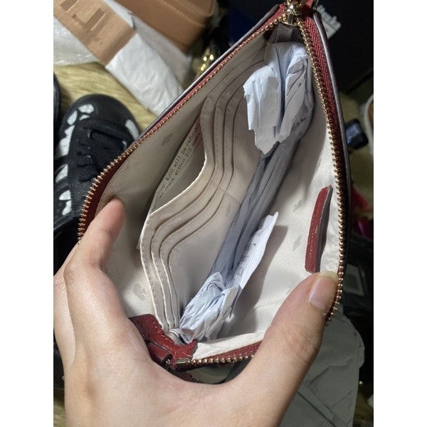 SALE! ❤️ KS Leila Pebbled Nolita Leather Kilikili Bag Convertible Wristlet