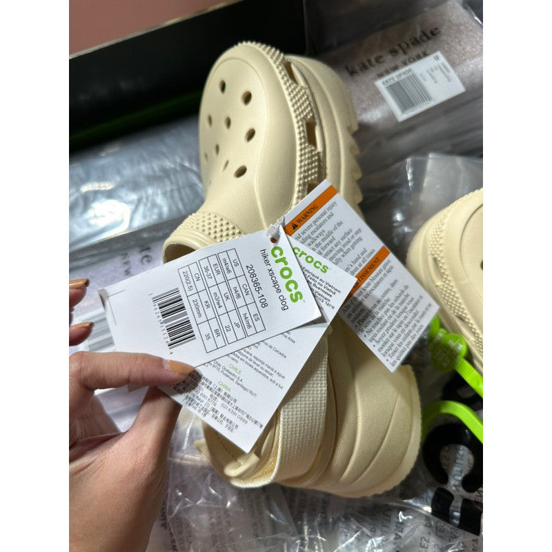 AUTHENTIC/ORIGINAL CROCS Hiker Xscape Clog in Vanilla White Size 6 Women ONLYo