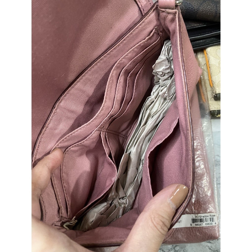 SALE! ❤️ ORIG & IMPORTED CCH PARK LARGE FLAP WRISTLET SHOULDER KILIKILI BAG PINK