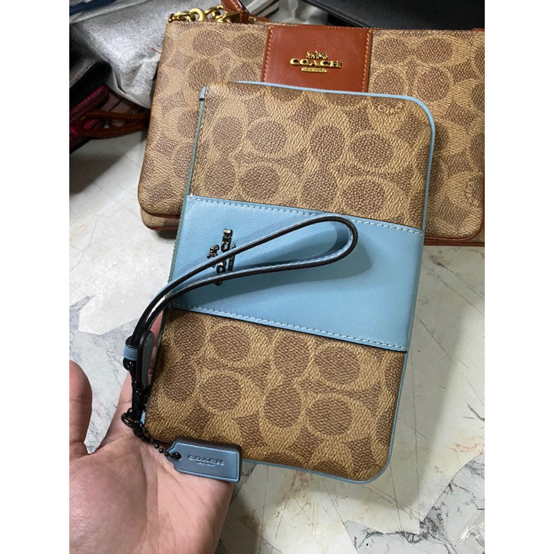 SALE! ❤️  CCH Large Tan Wristlet Retail Wallet 100% ORIG