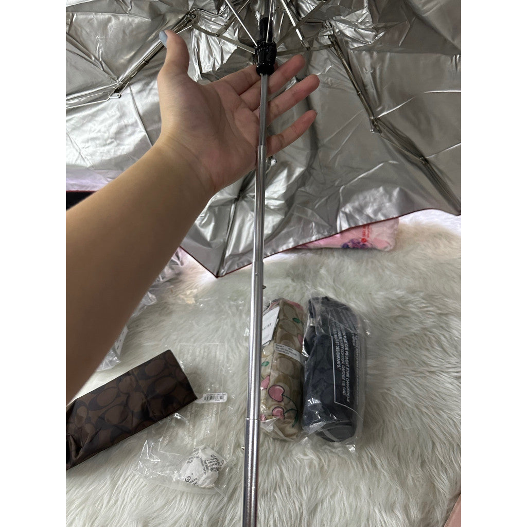 SALE! ❤️ ORIG & IMPORTED CCH Signature Mini Umbrella Payong