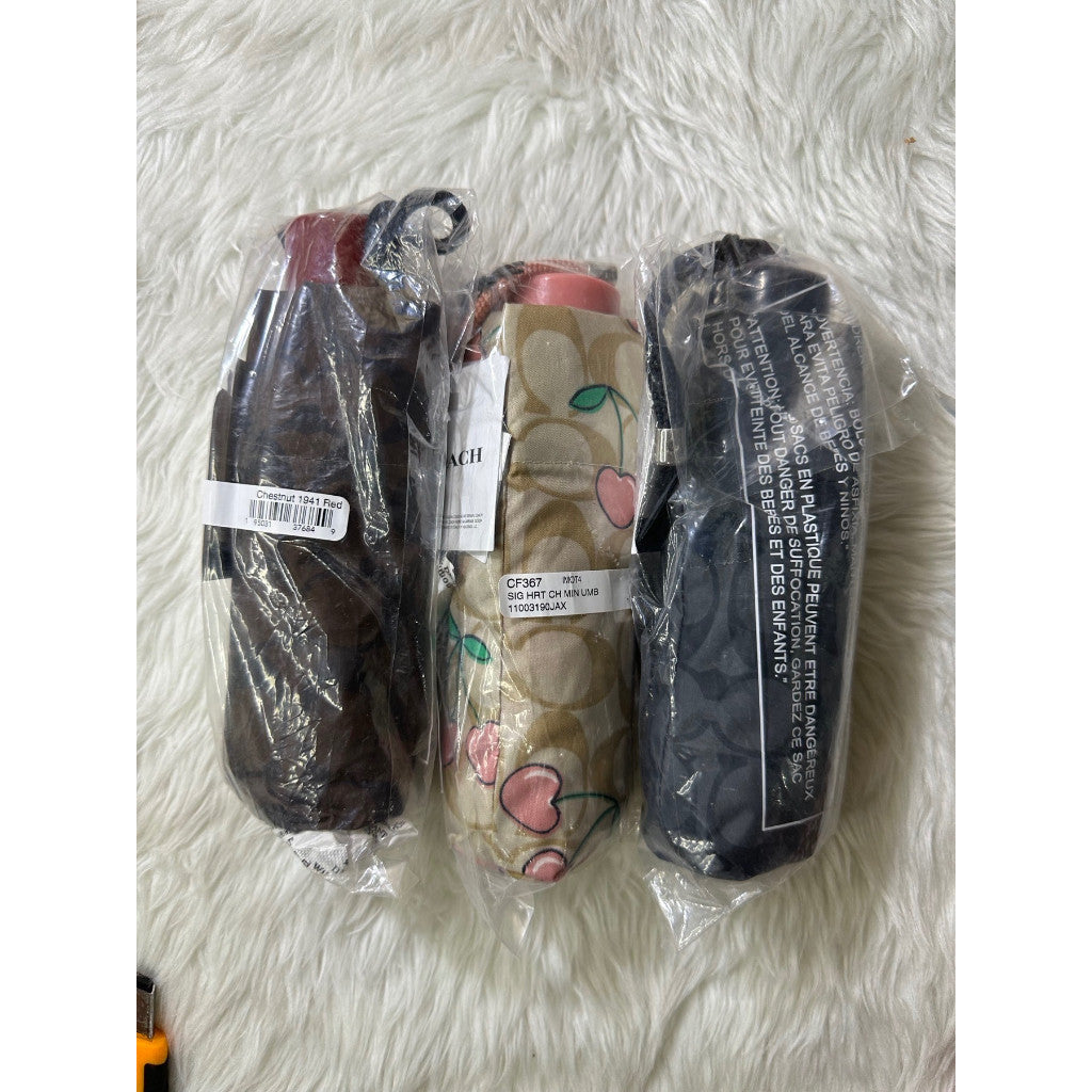 SALE! ❤️ ORIG & IMPORTED CCH Signature Mini Umbrella Payong