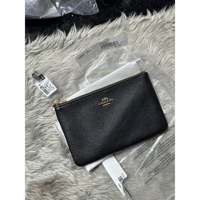 ORIG & IMPORTED CCH Retail Wristlet in BLACK