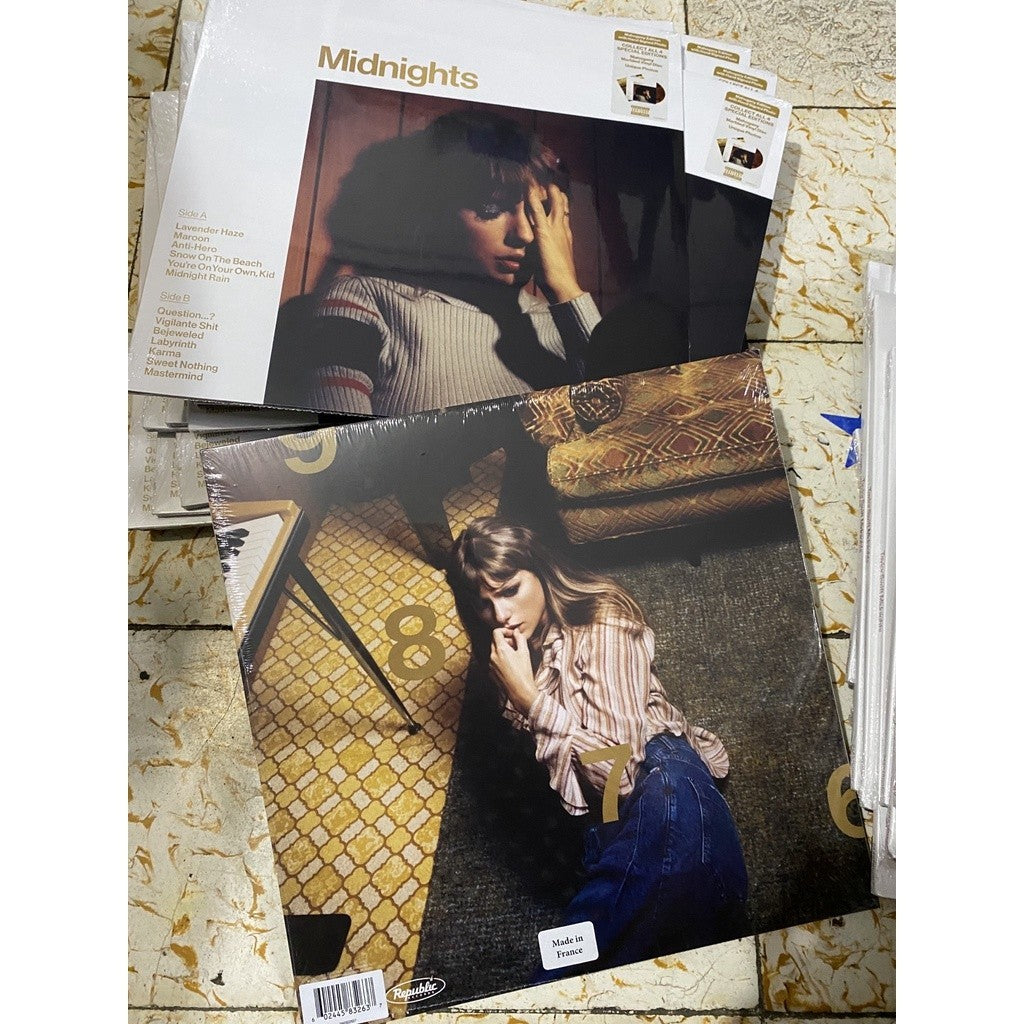 ORIG & IMPORTED Taylor Swift Midnights Vinyl with Hand Signed Photo from Taylor Swift USA