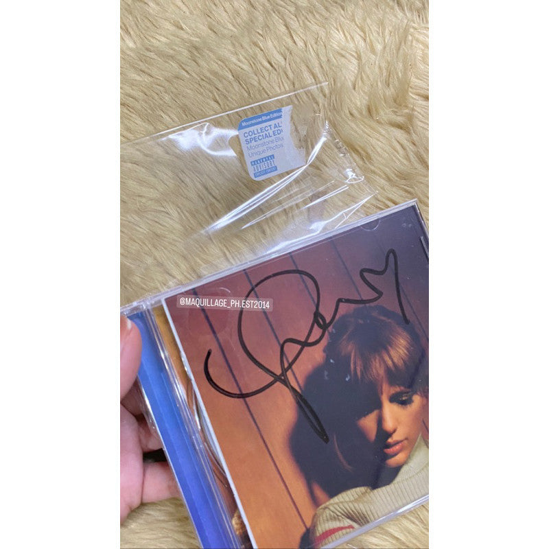 ORIG & IMPORTED Taylor Swift Midnights Moonstone Blue Edition CD with HEART Hand Signed Photo