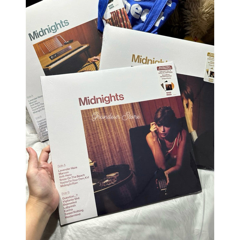 ORIG & IMPORTED Taylor Swift Midnights Vinyl with Hand Signed Photo from Taylor Swift USA