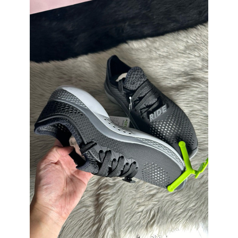 ORIG & IMPORTED Crocs Women’s LiteRide 360 Pacer Shoes in Black/Slate Grey