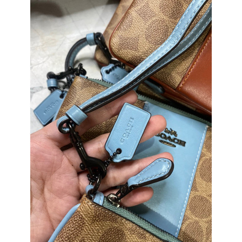 SALE! ❤️  CCH Large Tan Wristlet Retail Wallet 100% ORIG