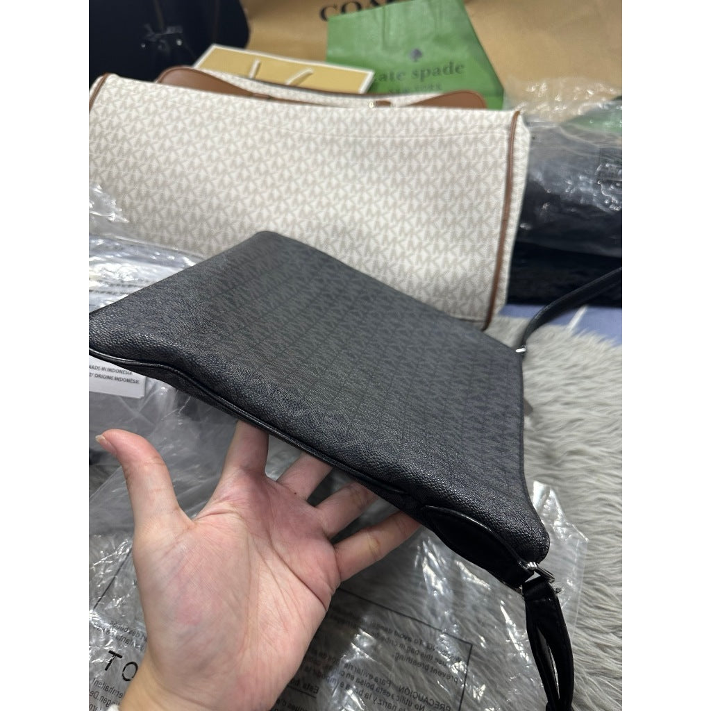 ORIG PRELOVED  MK Connie Slim File Crossbody Bag MonoBlack