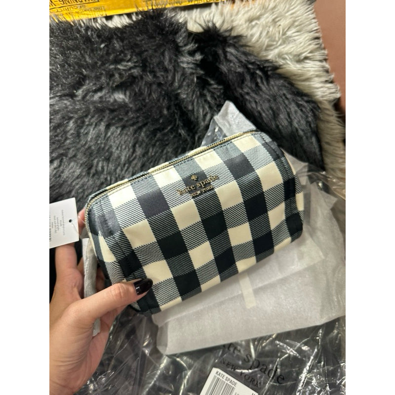 ORIG & IMPORTED KS Chelsea Medium Cosmetics Nylon Pouch in Black / Floral
