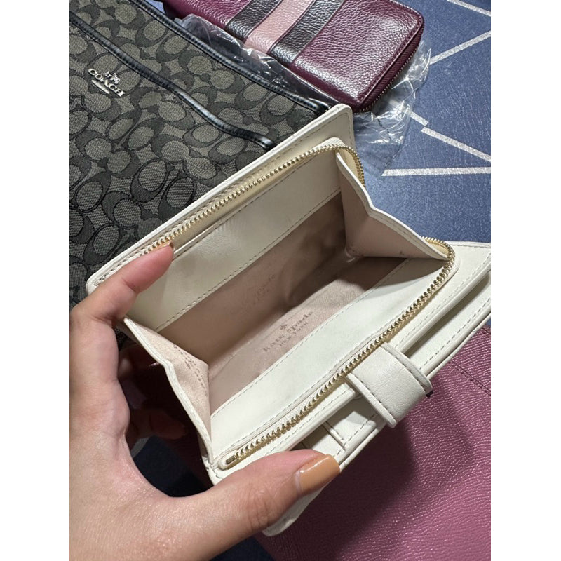 ORIG PRELOVED  KS Carey Medium Compact Bifold Wallet White