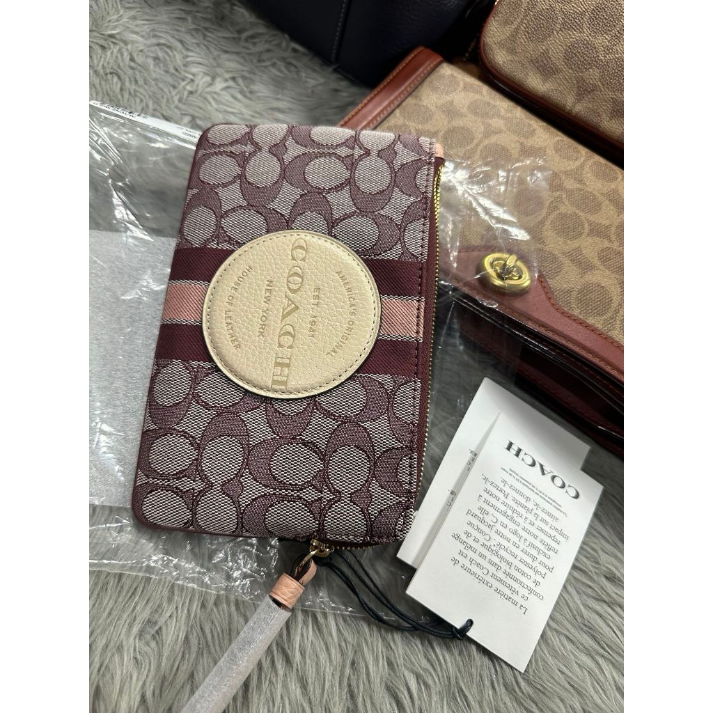 ORIG & IMPORTED CCH Dempsey Large Corner Zip Wristlet In Canvas Red/Wine