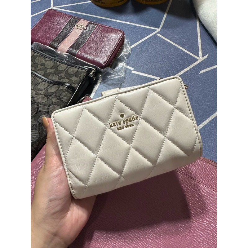 ORIG PRELOVED  KS Carey Medium Compact Bifold Wallet White