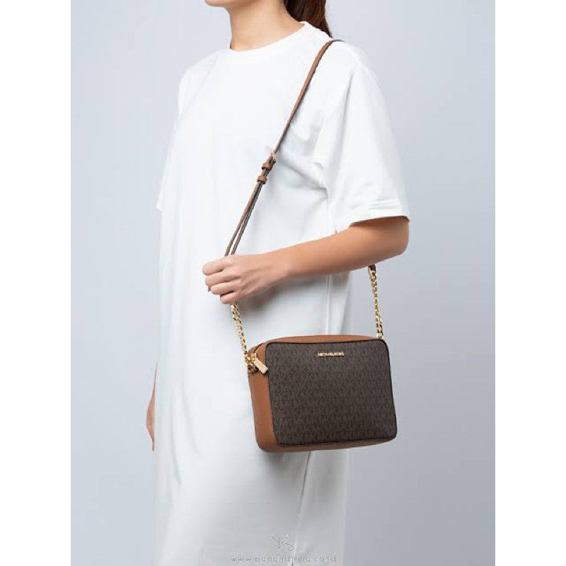 ORIG & IMPORTED MK Jet Set Large Crossbody Camera Bag in Signature