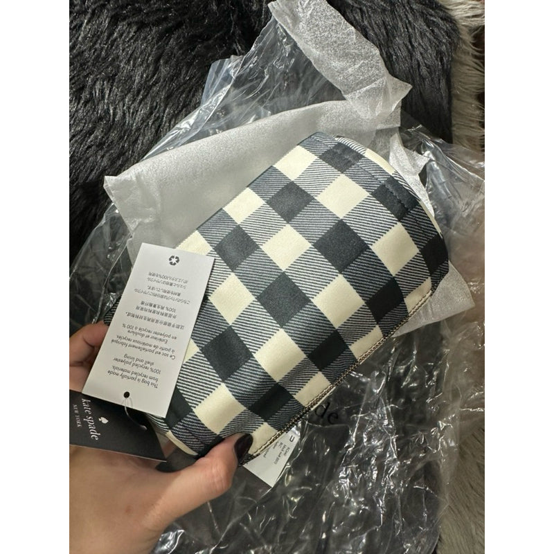 ORIG & IMPORTED KS Chelsea Medium Cosmetics Nylon Pouch in Black / Floral