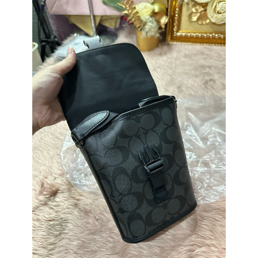 AUTHENTIC/ORIGINAL CCH Track Small Flap Crossbody Phone Men Black Bag In Signature Canvas