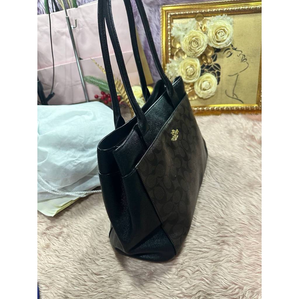 ORIG Preloved RARE CCH Casey Large Brown Tote In Signature Canvas