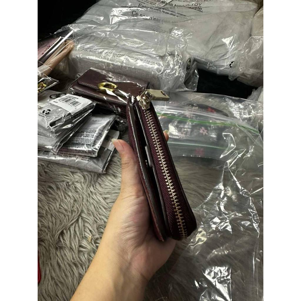 ORIG & IMPORTED KS Eva Small L-Zip Bifold Wallet in Cherrywood Red