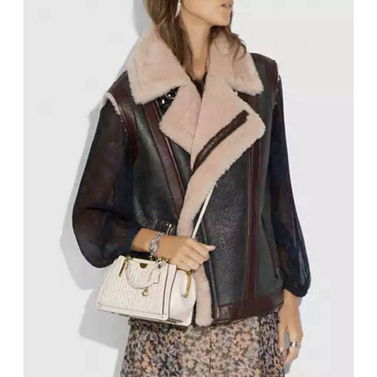 ORIG Preloved CCH RARE Retail Kisslock Dreamer 21 With Quilting And Rivets Mini White Bag